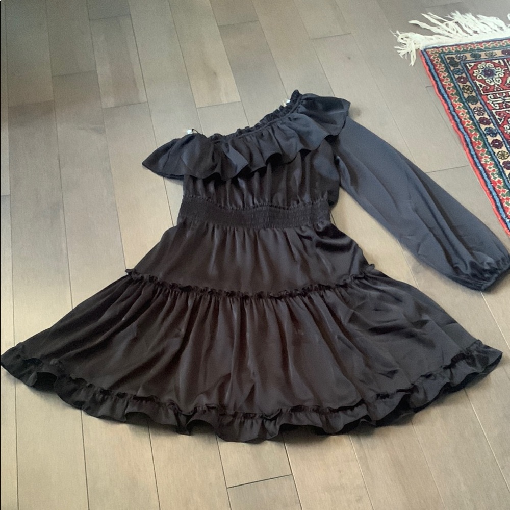 NWT Bar III Black Ruched Tiered One Shoulder Dress